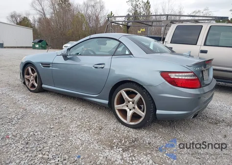 2013 Mercedes-Benz Slk 250 z USA, uszkodzony, nr VIN WDDPK4HA9DF058565
